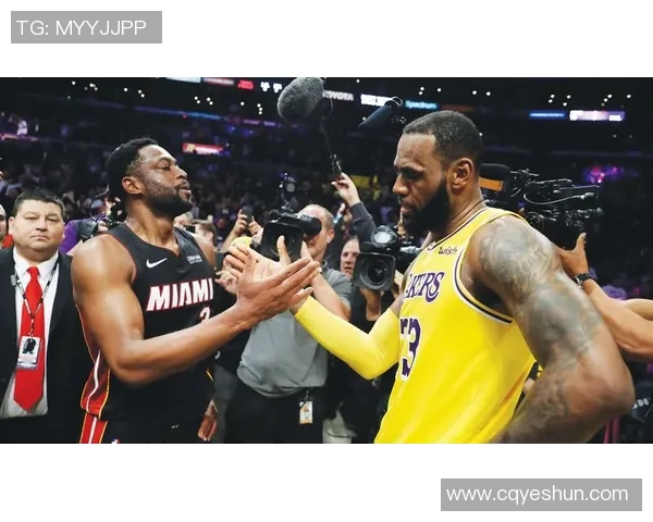 世界足球史上百位传奇球星风云人物全景盘点与荣耀回顾 世界足球史上百位传奇球星风云人物全景盘点与荣耀回顾